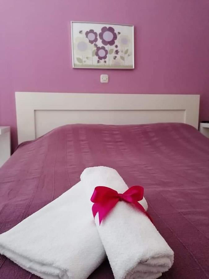 Apartments Nela Ohrid Bagian luar foto
